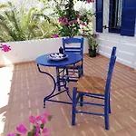 Hones - Relax House Villa Perissa (Santorini)