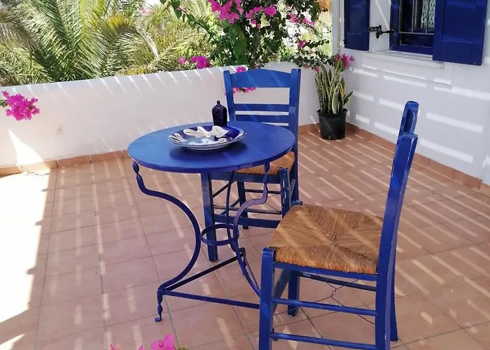 Hones - Relax House Vila Perissa (Santorini)