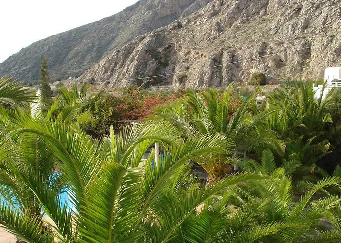 Hones - Relax House * Perissa (Santorini)